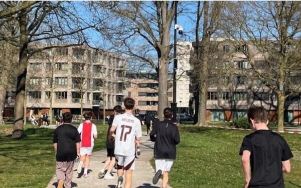 Sponsorloop Elzendaal College o.a. voor Particuliere Initiatieven